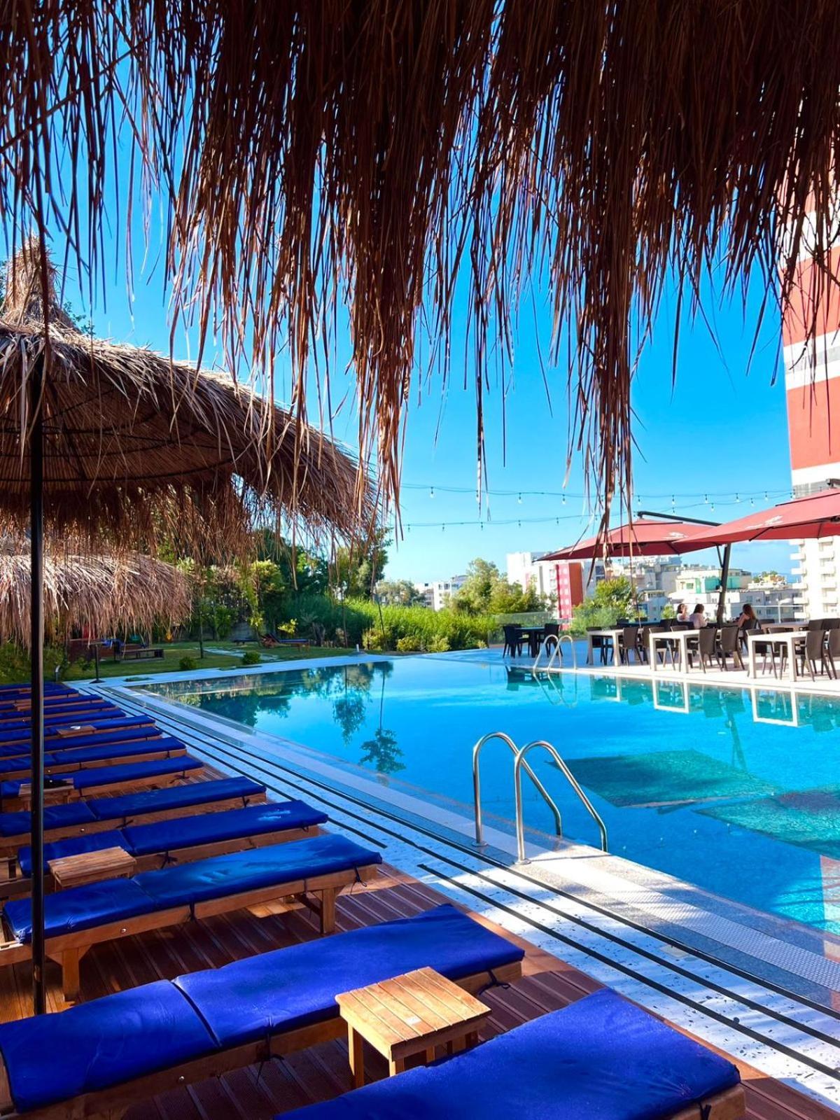 Olivia'S Hill Resort Kryemëdhej Eksteriør billede