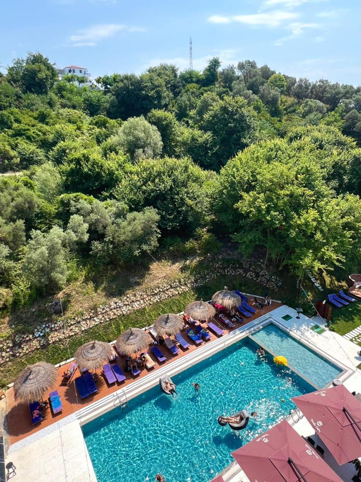 Olivia'S Hill Resort Kryemëdhej Eksteriør billede