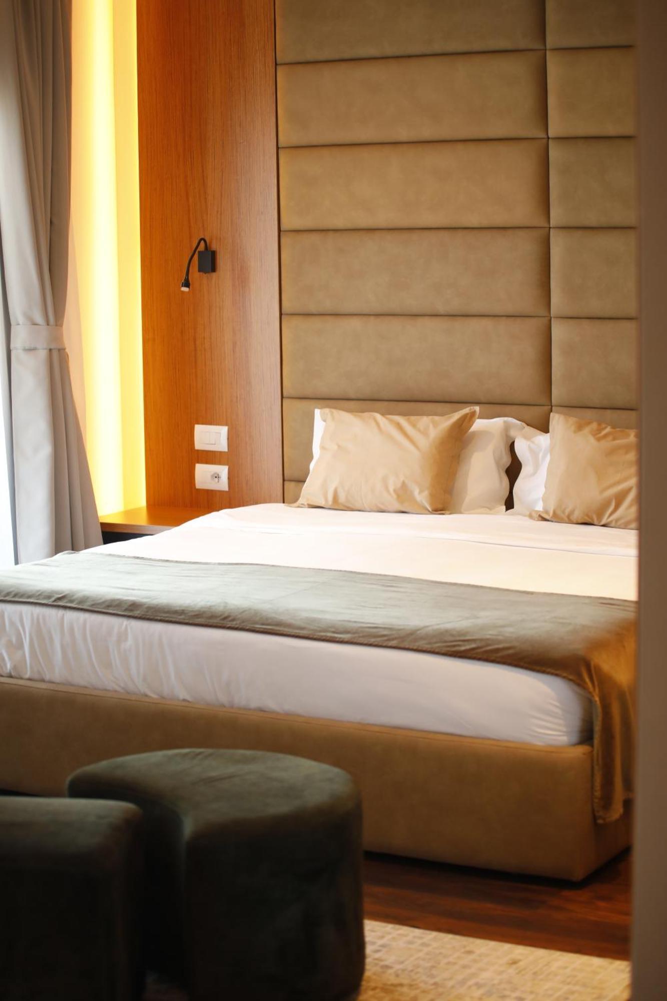 Olivia'S Hill Resort Kryemëdhej Eksteriør billede